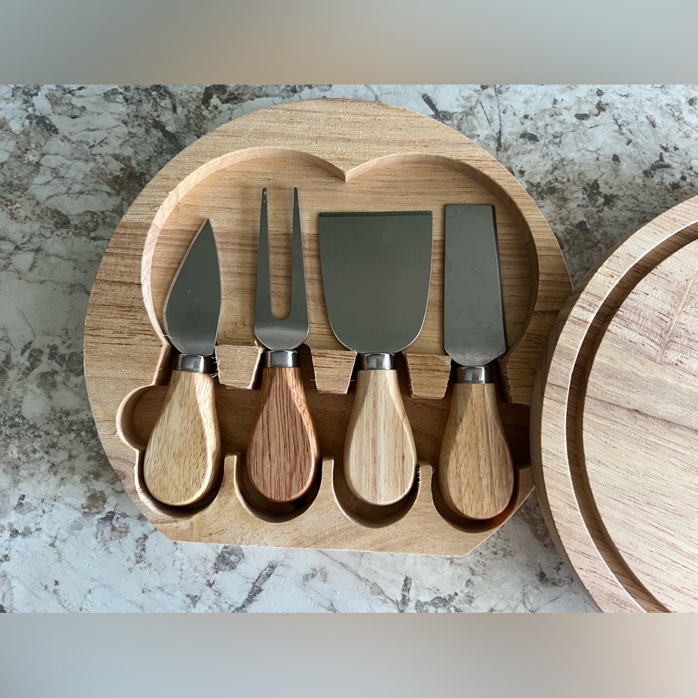 Cheese Serving Set - Picture 2 of 7